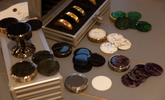 Jörger Design, Valencia Demo Box, designarmatur, oberfläsche, Finishes und Dekored  