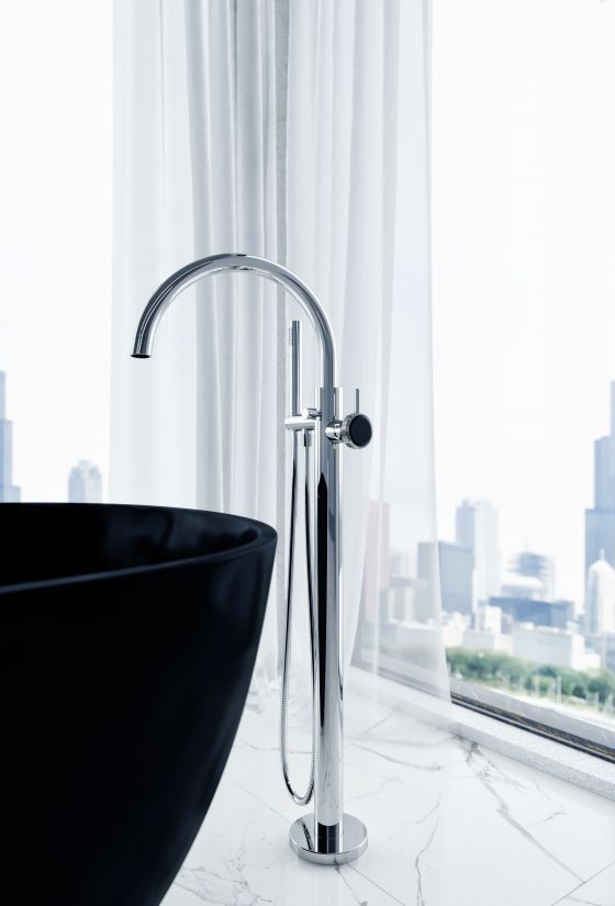 JÖRGER Tub/shower mixer set for free standing assembly in chrome with black crystal handle 